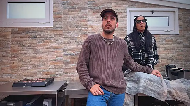 Snapshot of barfantasy chatting on November 8, 11:03 am barfantasy online show from November 8, 11:03 am