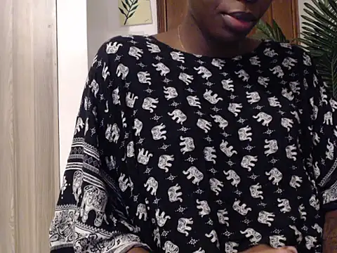 black   ghodess online show from March 22, 4:52 pm