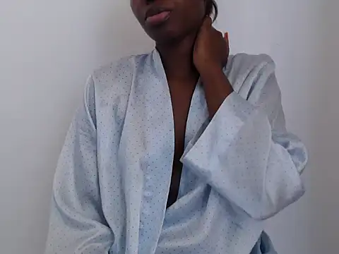 Snapshot of black___ghodess chatting on November 17, 11:58 am black ghodess online show from November 17, 11:58 am