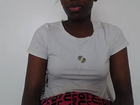 Snapshot of black___ghodess chatting on November 11, 6:30 am black ghodess online show from November 11, 6:30 am