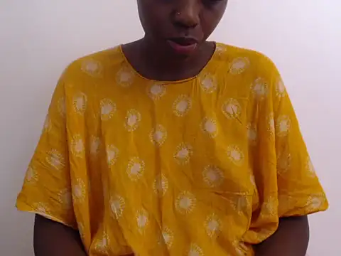 Snapshot of black___ghodess chatting on December 16, 7:56 am black ghodess online show from December 16, 7:56 am