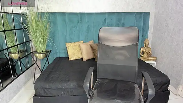 meliboobs  online show from January 10, 3:35 am