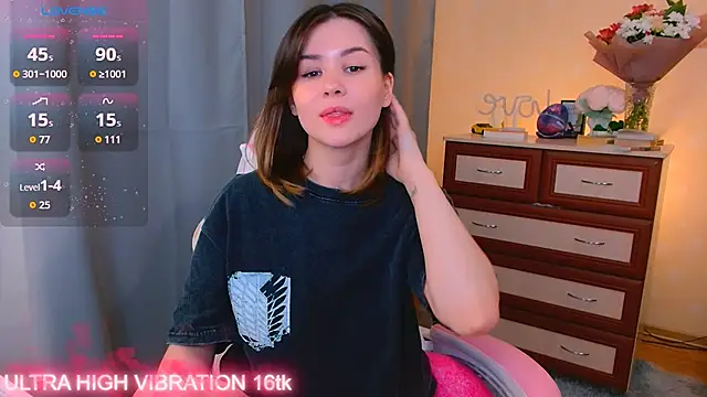 Snapshot of cutie_mili chatting on October 11, 7:42 am cutie mili online show from October 11, 7:42 am