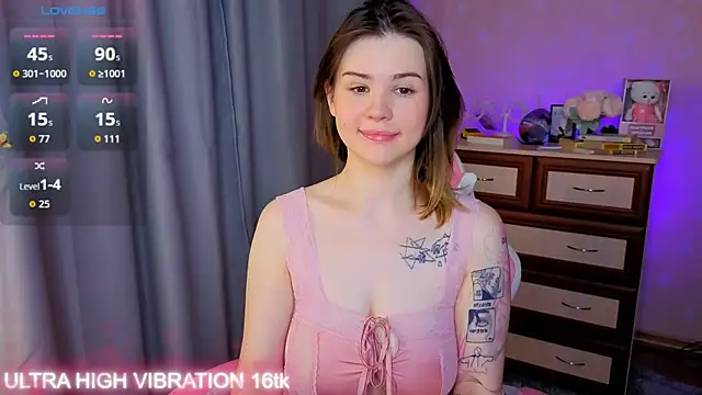 cutie mili online show from November 9, 9:02 am