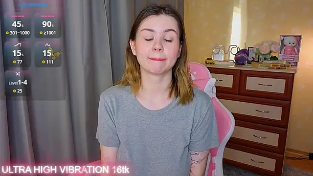 cutie mili online show from November 14, 7:34 am