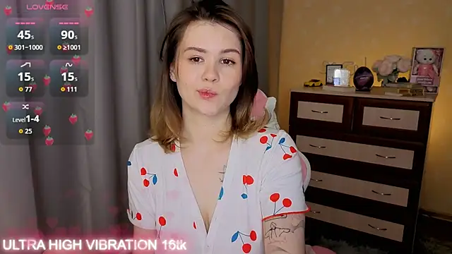 cutie mili online show from December 5, 7:51 am