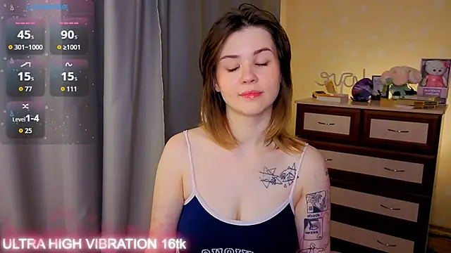 cutie mili online show from October 30, 7:28 am