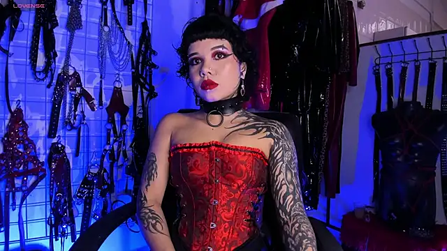 irregular fetish  online show from September 25, 8:37 pm