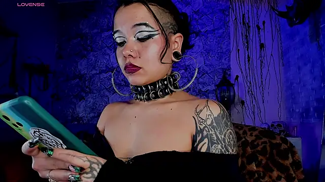 irregular fetish  online show from February 12, 1:41 am