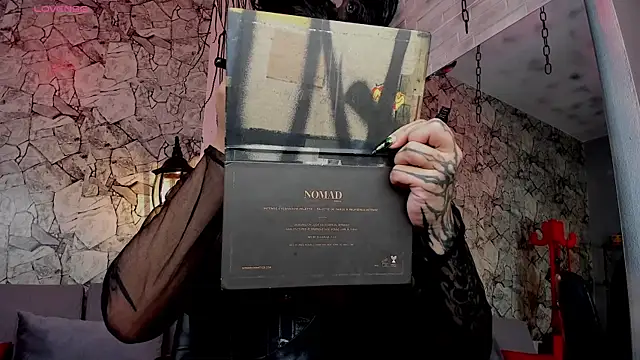 irregular fetish  online show from January 28, 6:07 pm