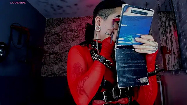 irregular fetish  online show from March 19, 8:32 pm