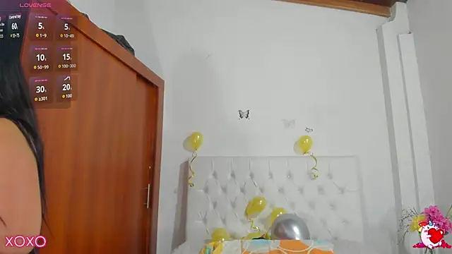 VenussVega online show from October 25, 12:50 pm