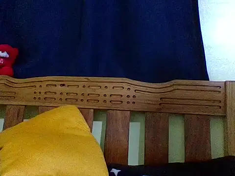 verginpussy01 online show from March 15, 7:32 pm