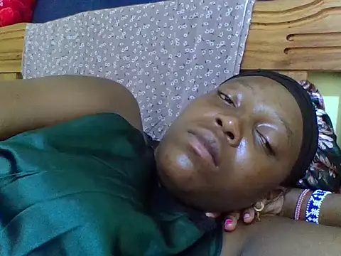 verginpussy01 online show from April 10, 7:26 am