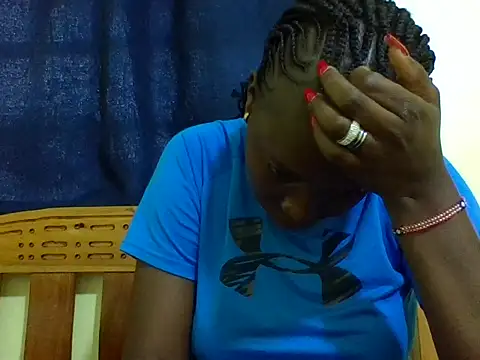 Snapshot of verginpussy01 chatting on February 19, 9:06 am verginpussy01 online show from February 19, 9:06 am