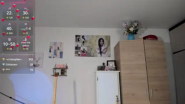 VeronikaOlsen online show from September 11, 1:16 am