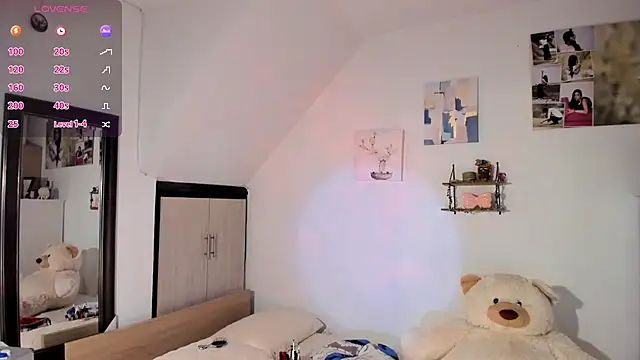 VeronikaOlsen online show from November 12, 12:42 pm