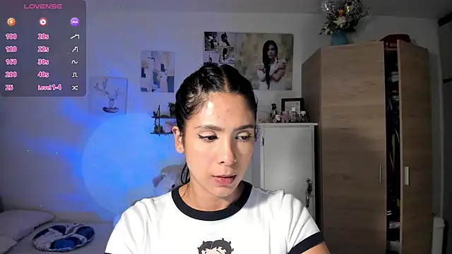 VeronikaOlsen online show from November 26, 1:16 am