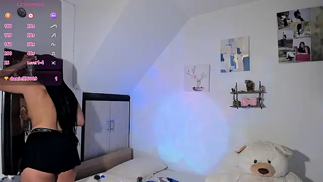 VeronikaOlsen online show from November 26, 1:22 pm