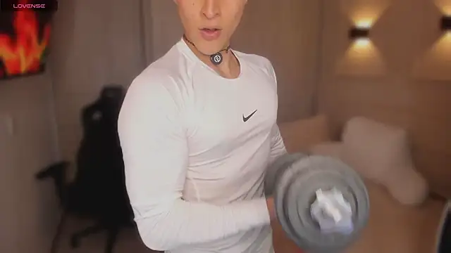 thomklein online show from April 15, 6:34 pm