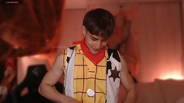 thomklein online show from October 30, 7:22 pm