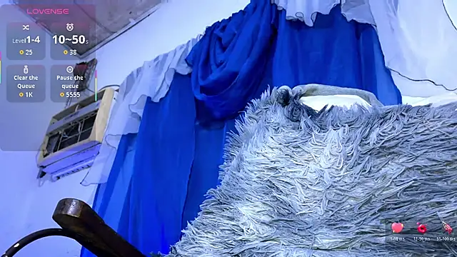 Snapshot of Dar_milk chatting on February 3, 6:40 am Dar milk online show from February 3, 6:40 am