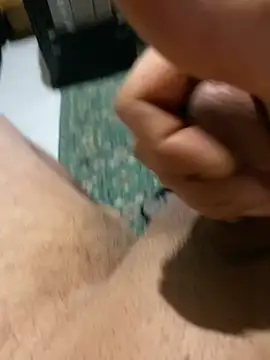 Snapshot of azginnn35 chatting on November 28, 12:44 am azginnn35 online show from November 28, 12:44 am