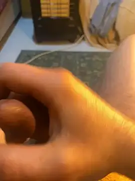 azginnn35 online show from March 6, 1:22 am