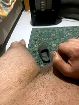 Snapshot of azginnn35 chatting on November 23, 1:59 am azginnn35 online show from November 23, 1:59 am