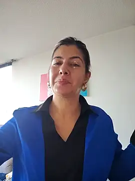 scarlett moore online show from October 18, 12:51 pm