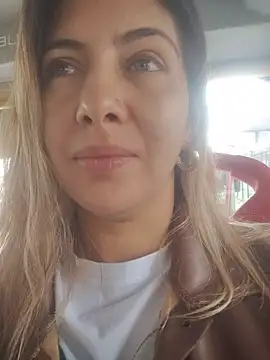 Snapshot of scarlett_moore chatting on July 18, 2:25 pm scarlett moore online show from July 18, 2:25 pm