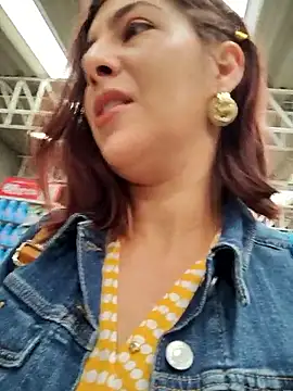 scarlett moore online show from November 17, 2:21 pm