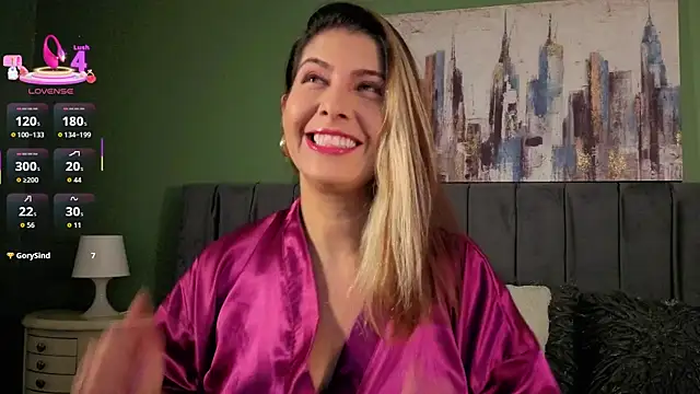 Snapshot of scarlett_moore chatting on June 16, 6:08 pm scarlett moore online show from June 16, 6:08 pm