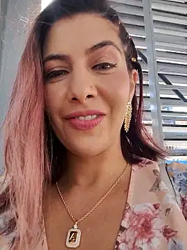 scarlett moore online show from November 8, 2:20 pm