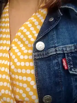 scarlett moore online show from April 4, 4:24 pm