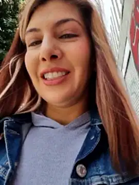 Snapshot of scarlett_moore chatting on February 8, 4:26 pm scarlett moore online show from February 8, 4:26 pm