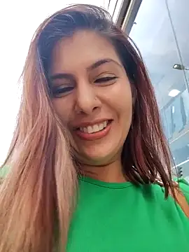 scarlett moore online show from December 18, 3:16 pm