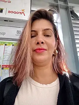 scarlett moore online show from October 24, 2:49 pm