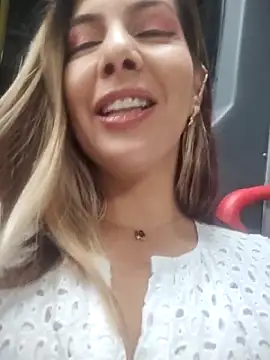 scarlett moore online show from May 18, 5:51 pm