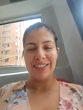 scarlett moore online show from April 30, 4:47 pm
