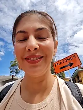 Snapshot of scarlett_moore chatting on February 2, 3:22 pm scarlett moore online show from February 2, 3:22 pm