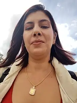 scarlett moore online show from October 27, 2:07 pm