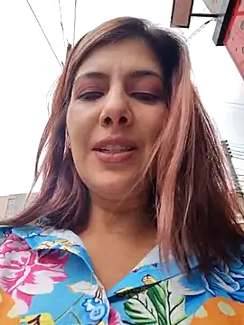 scarlett moore online show from November 19, 3:45 pm