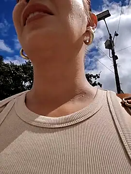 scarlett moore online show from November 26, 3:23 pm