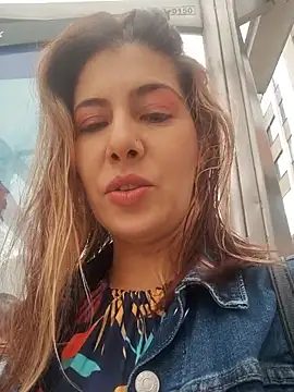 scarlett moore online show from March 29, 4:19 pm