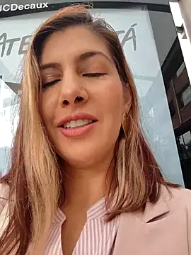 scarlett moore online show from March 5, 4:03 pm