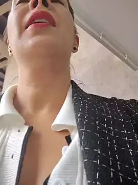 scarlett moore online show from November 21, 3:55 pm