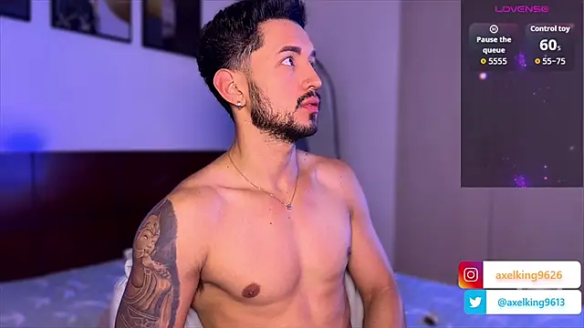 AxelKing1326 online show from April 26, 1:19 pm