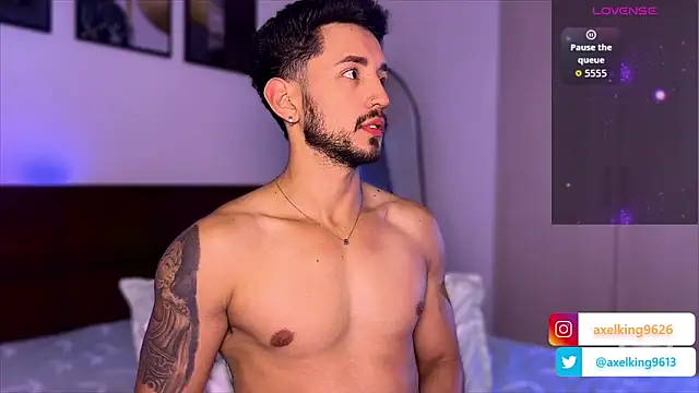 AxelKing1326 online show from April 25, 9:12 pm