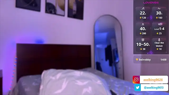 AxelKing1326 online show from April 29, 5:30 pm